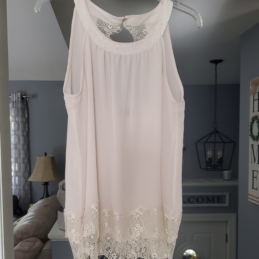 WHBM Top